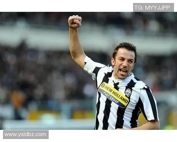 皮耶罗足球明星壁纸精选展现传奇球员风采的完美视觉盛宴