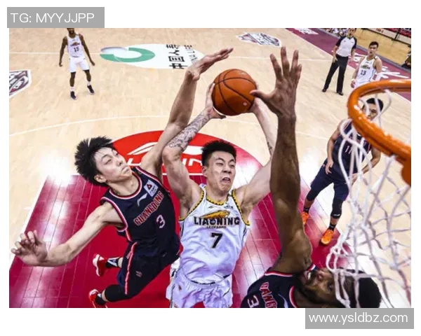 西安篮球队创新盯防策略解析助力球队崛起与发展